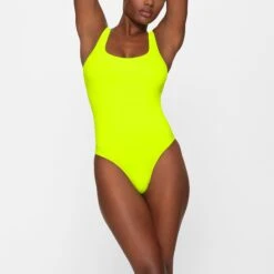 Deals Easy Allure Wardrobe Store -Deals Easy Allure Wardrobe Store SKIMS BODYSUIT BD SCN 0453 GB GRH 0005 FR