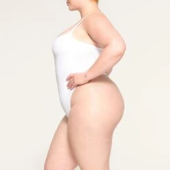 TERRY LOUNGE SEAMLESS BODYSUIT | SNOW -Deals Easy Allure Wardrobe Store SKIMS BODYSUIT BD THG 3629 LD SNO 0031 SD