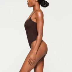 FITS EVERYBODY CAMI BODYSUIT | ESPRESSO -Deals Easy Allure Wardrobe Store SKIMS BODYSUIT BS BST 0066 KB ESP 0007 SD