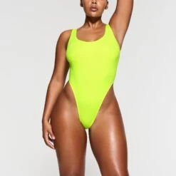 FITS EVERYBODY HIGH CUT BODYSUIT | GREEN HIGHLIGHTER -Deals Easy Allure Wardrobe Store SKIMS BODYSUIT BS BST 1107 NA GRH 003
