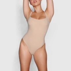 FITS EVERYBODY SQUARE NECK BODYSUIT | CLAY -Deals Easy Allure Wardrobe Store SKIMS BODYSUIT BS SCN 0294 AO CLY FR c058340f e546 4579 b005 8676b877a52e