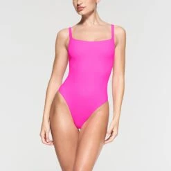Deals Easy Allure Wardrobe Store -Deals Easy Allure Wardrobe Store SKIMS BODYSUIT BS SCN 0294 NC NPK 004 FR 2b4cbcdb 8f64 463d 923c 6e803461334c
