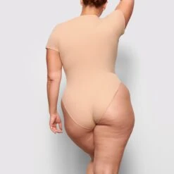 FITS EVERYBODY T-SHIRT BODYSUIT | MICA -Deals Easy Allure Wardrobe Store SKIMS BODYSUIT BS TSH 0752 CO MCA BK