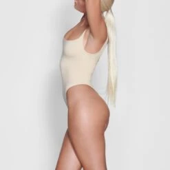 FITS EVERYBODY SQUARE NECK BODYSUIT | SAND -Deals Easy Allure Wardrobe Store SKIMS BODYSUITBS SCN 0294 AP SND SD d7ccdaf8 2bd3 4ccd 81ab 87cbda7b9fc0