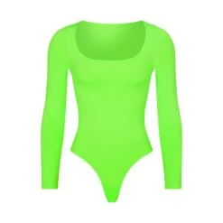 ESSENTIAL LONG SLEEVE SCOOP NECK BODYSUIT | NEON GREEN