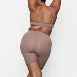 FITS EVERYBODY BIKE SHORT | UMBER -Deals Easy Allure Wardrobe Store SKIMS LOUNGEWEAR AP BKS 1327 ID UMB BK