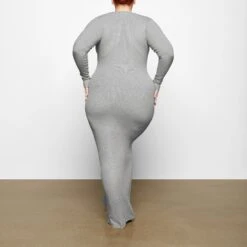 SOFT LOUNGE SHIMMER LONG SLEEVE DRESS | HEATHER GREY -Deals Easy Allure Wardrobe Store SKIMS LOUNGEWEAR AP DRS 1701 XB HGF 0013 BK