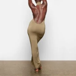 SMOOTH LOUNGE LOW BACK HALTER DRESS | KHAKI -Deals Easy Allure Wardrobe Store SKIMS LOUNGEWEAR AP DRS 2042 TA KHK 0017 BK