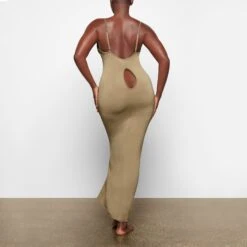 SMOOTH LOUNGE LOW BACK KEYHOLE DRESS | KHAKI -Deals Easy Allure Wardrobe Store SKIMS LOUNGEWEAR AP DRS 2043 TA KHK 0018 BK