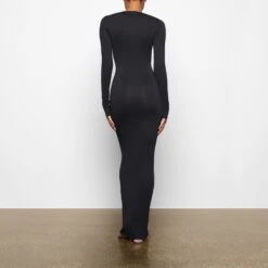 SMOOTH LOUNGE CREW NECK LONG SLEEVE DRESS | ONYX -Deals Easy Allure Wardrobe Store SKIMS LOUNGEWEAR AP DRS 2046 TD ONX 0015 BK