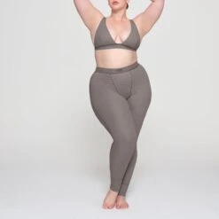 COTTON RIB LEGGING | SMOKE -Deals Easy Allure Wardrobe Store SKIMS LOUNGEWEAR AP LEG 0039 HC SMK 0005 FR d22ee9d6 82e7 4055 b285 a9afa66a2380