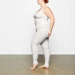 RHINESTONE LOGO POINTELLE LEGGING | MARBLE -Deals Easy Allure Wardrobe Store SKIMS LOUNGEWEAR AP LEG 2256 XB MBL 0010 SD