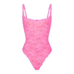 STRETCH LACE THONG BODYSUIT | SUGAR PINK