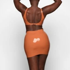 LATEX MINI SKIRT | BRONZE -Deals Easy Allure Wardrobe Store SKIMS LOUNGEWEAR BO SKT 3146 ZA BRZ 0021 BK