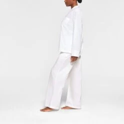 COTTON POPLIN SLEEP PANT | SNOW LOGO 6 COTTON POPLIN SLEEP PANT | SNOW LOGO -Deals Easy Allure Wardrobe Store SKIMS LOUNGEWEAR BO STR 4327 QB SNO 0009 SD