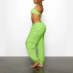 COVER UP CARGO PANT | NEON GREEN 7 COVER UP CARGO PANT | NEON GREEN -Deals Easy Allure Wardrobe Store SKIMS LOUNGEWEAR CU PNT 2819 CA NGE 0008 SD