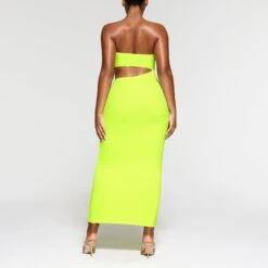 FITS EVERYBODY CUT OUT LONG DRESS | GREEN HIGHLIGHTER -Deals Easy Allure Wardrobe Store SKIMS LOUNGEWEAR DR MAX 3046 NA GRH 042 b7f915c9 442b 4aec 85f3 6d4bf70be733