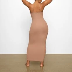 FITS EVERYBODY CORDED LACE LONG SLIP DRESS | SIENNA -Deals Easy Allure Wardrobe Store SKIMS LOUNGEWEAR DR MAX 4125 FA SIE 0022 BK