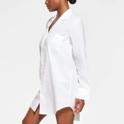 COTTON POPLIN SLEEP BUTTON UP DRESS | SNOW LOGO -Deals Easy Allure Wardrobe Store SKIMS LOUNGEWEAR DR MIN 4326 QB SNO 0010 SD