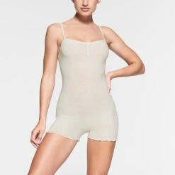 LOGO POINTELLE ONESIE | MARBLE -Deals Easy Allure Wardrobe Store SKIMS LOUNGEWEAR OS SRT 3038 NC MBL 003 FR