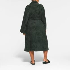 SKIMS SPA TERRY ROBE | PINE -Deals Easy Allure Wardrobe Store SKIMS LOUNGEWEAR RB LNG 2873 QA PNE 0015 BK