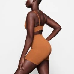 SOFT SMOOTHING SHORT | COPPER -Deals Easy Allure Wardrobe Store SKIMS LOUNGEWEAR SH HWS 0188 NA COP SD
