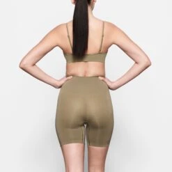 SOFT SMOOTHING SHORT | ARMY GREEN -Deals Easy Allure Wardrobe Store SKIMS LOUNGEWEAR SH HWS 0188 NC ARG BK