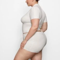 COTTON SLEEP MOCK NECK T-SHIRT | MARBLE -Deals Easy Allure Wardrobe Store SKIMS LOUNGEWEAR TP TSH 2817 BC MBL 0033 SD