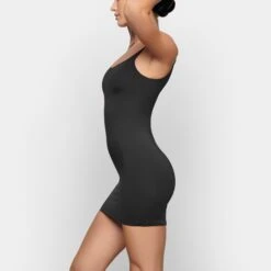 SWIM TANK DRESS | ONYX 7 SWIM TANK DRESS | ONYX -Deals Easy Allure Wardrobe Store SKIMS SWIM SW DRS 0005 TC ONX 0014 SD
